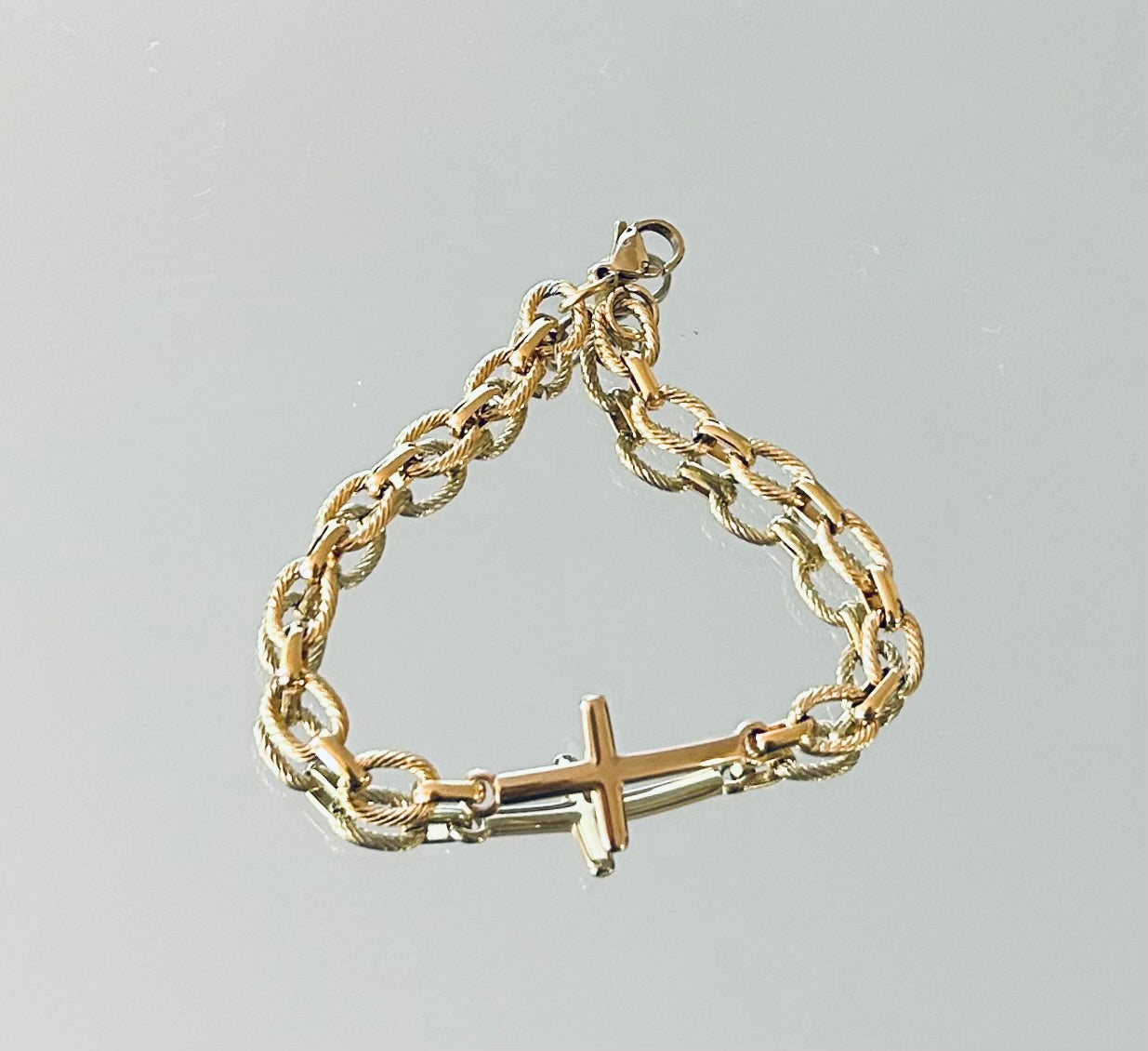 Cross Bracelet (Gold)