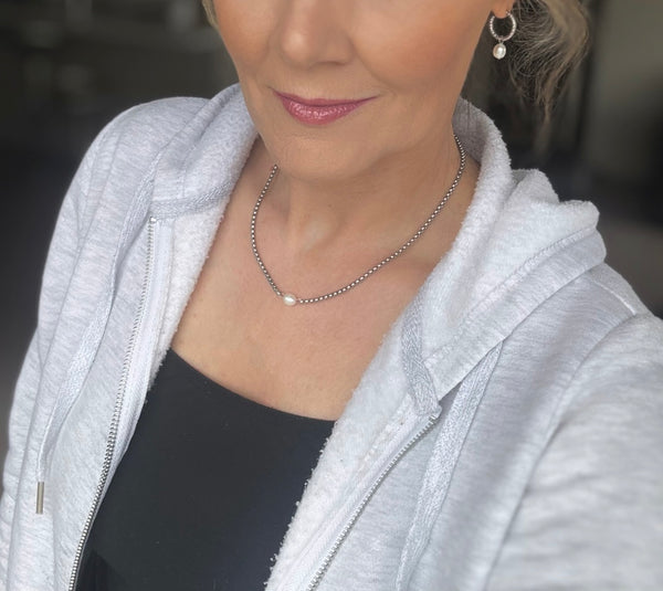 Luxe Pearl Chain (Silver White )