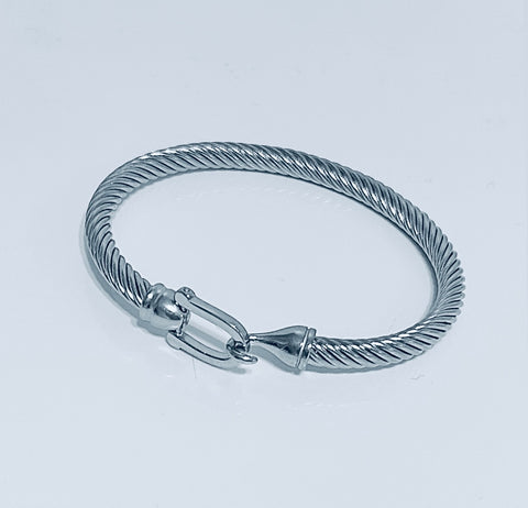 Cable Clasp Bracelet