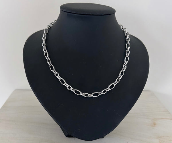 Timeless Edge Chain