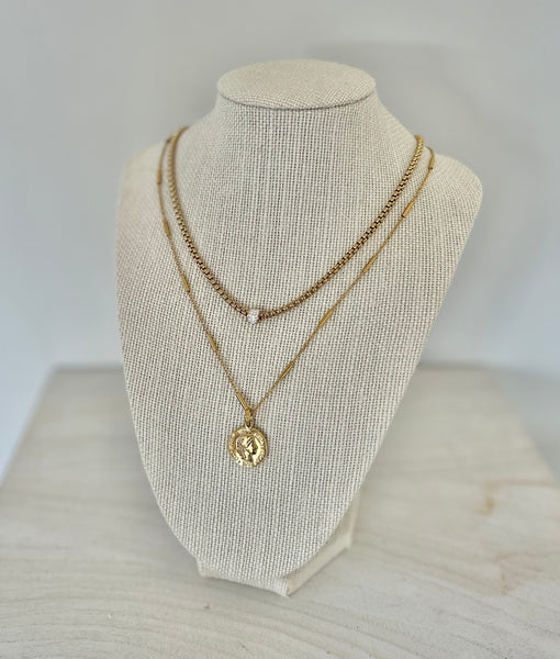 Coin with slim chain Gold