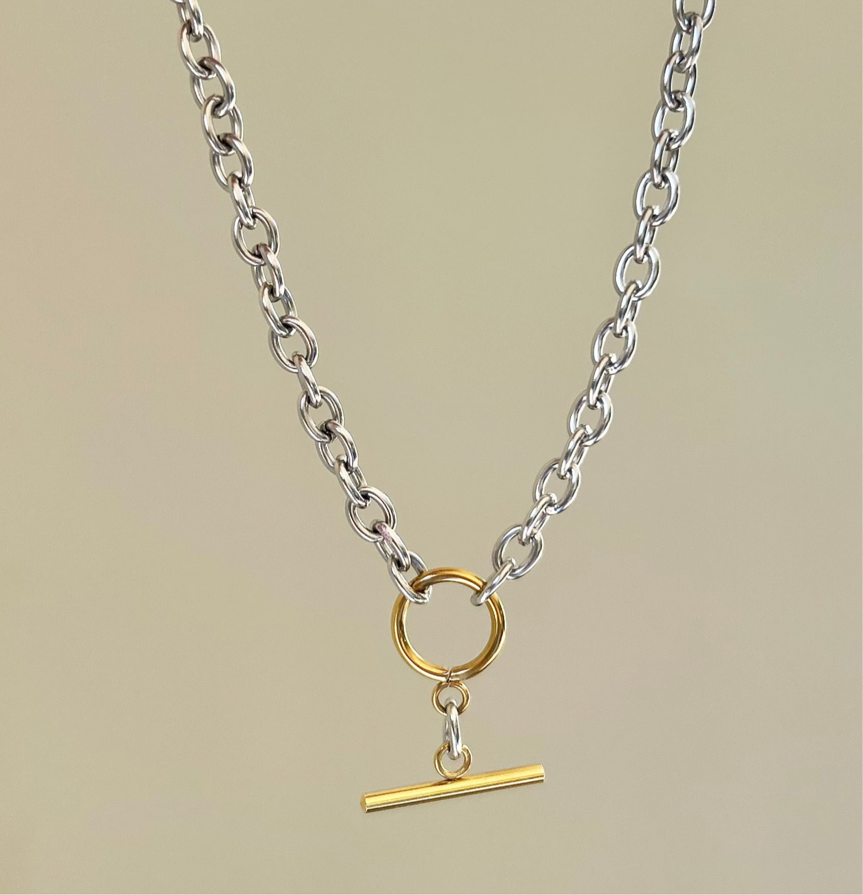 Two Tone T Bar Necklace