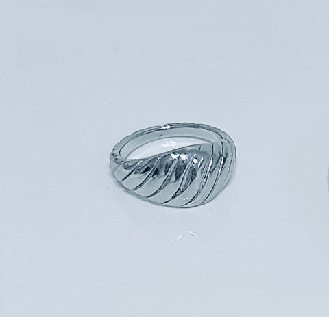 Wave Dome Ring