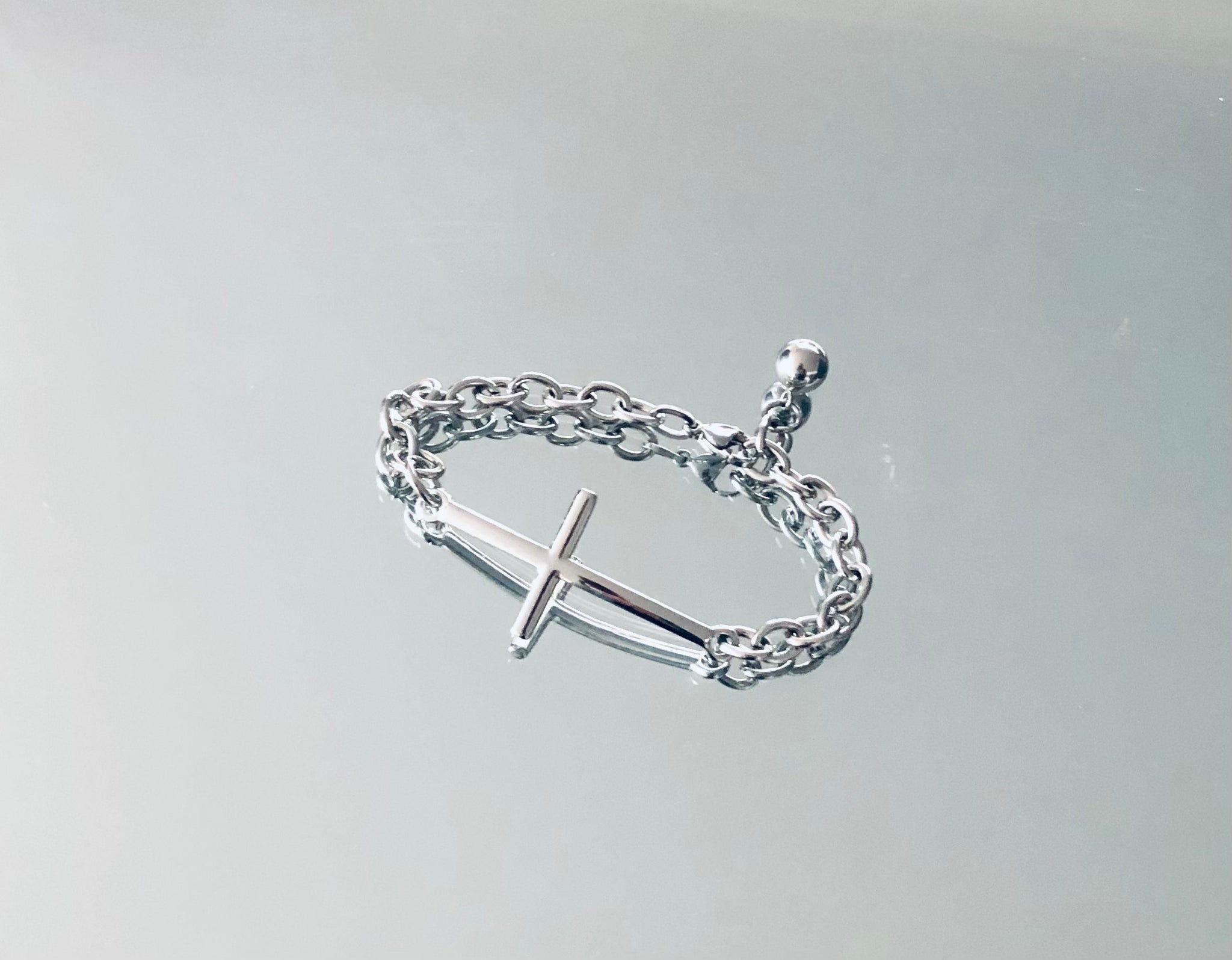 Cross bracelet